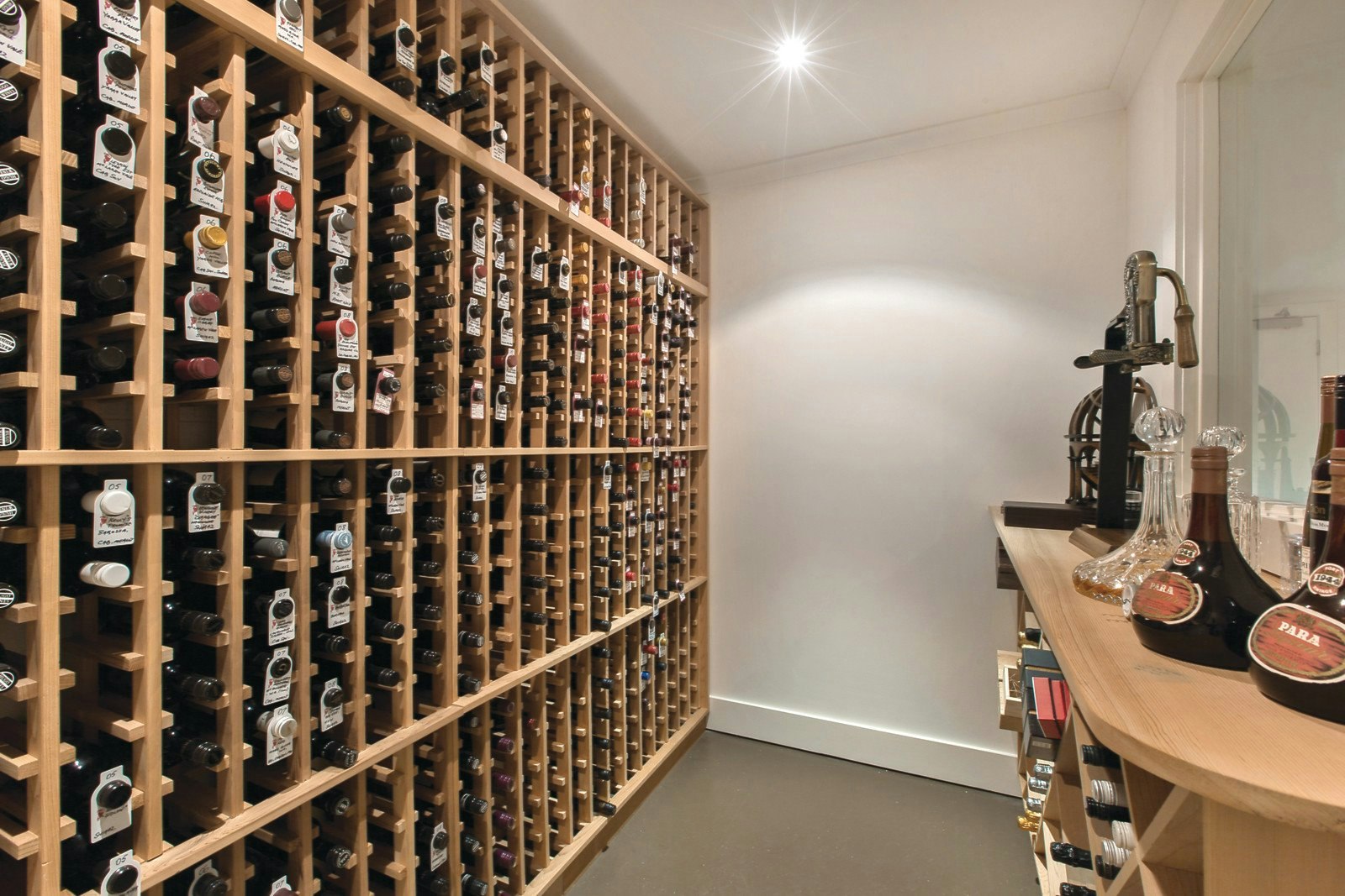 8 Carpenter Street, Brighton, VIC