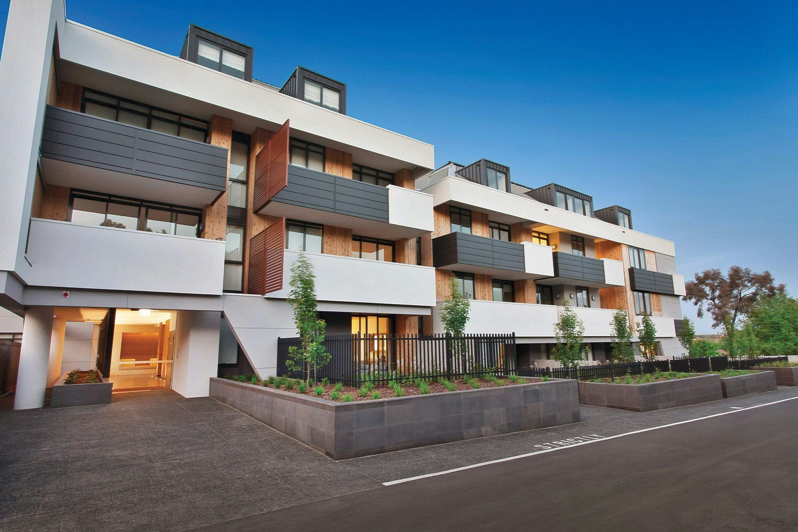 301/1 Norfolk Place, Malvern, VIC