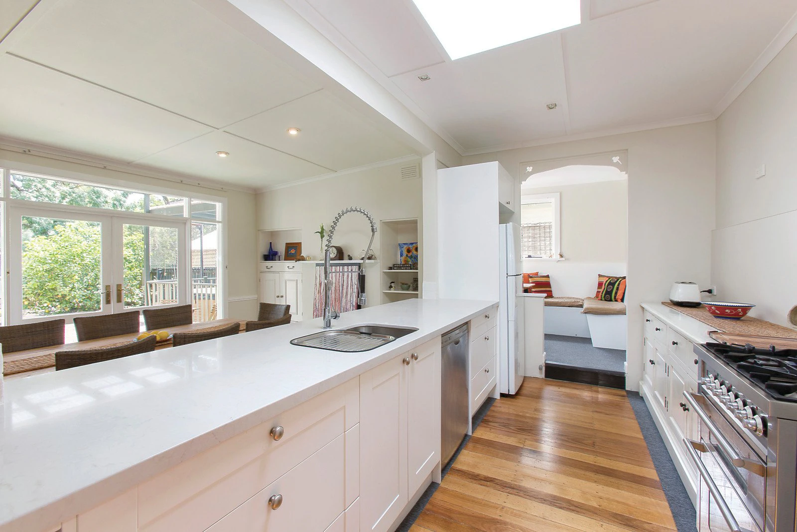 45 Gardiner Parade, Glen Iris, VIC
