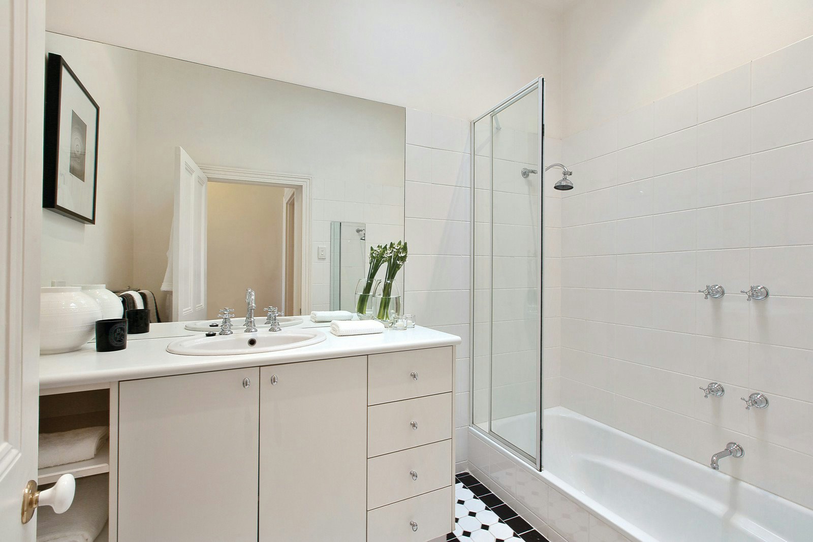 21 Nicholson Street, South Yarra, VIC