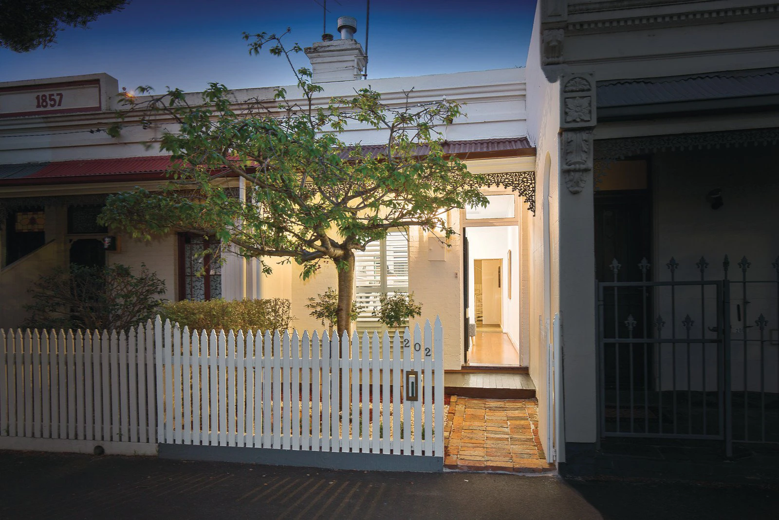 202 Napier Street, South Melbourne, VIC