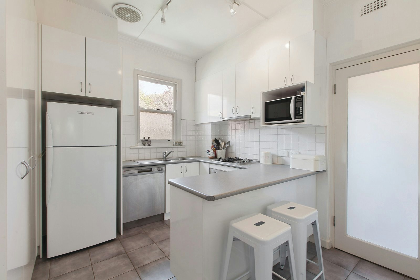 1-4/41 Grandview Grove, Prahran, VIC