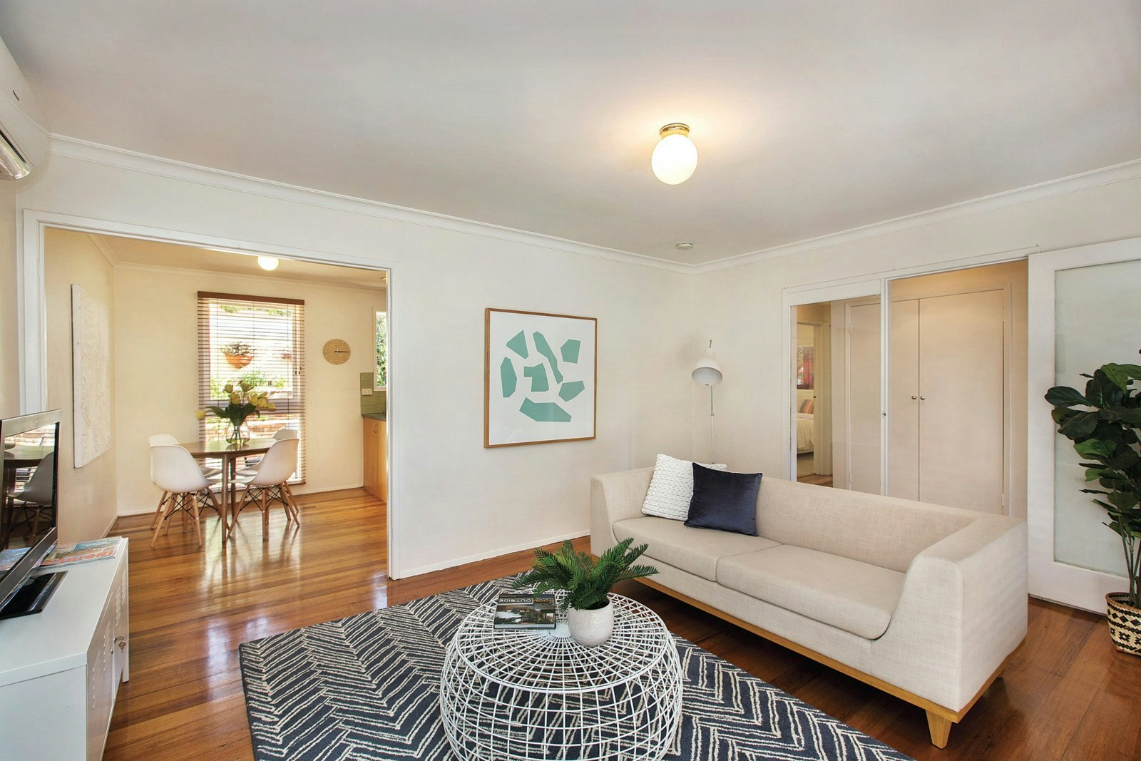 2/9 Rowell Avenue, Camberwell, VIC