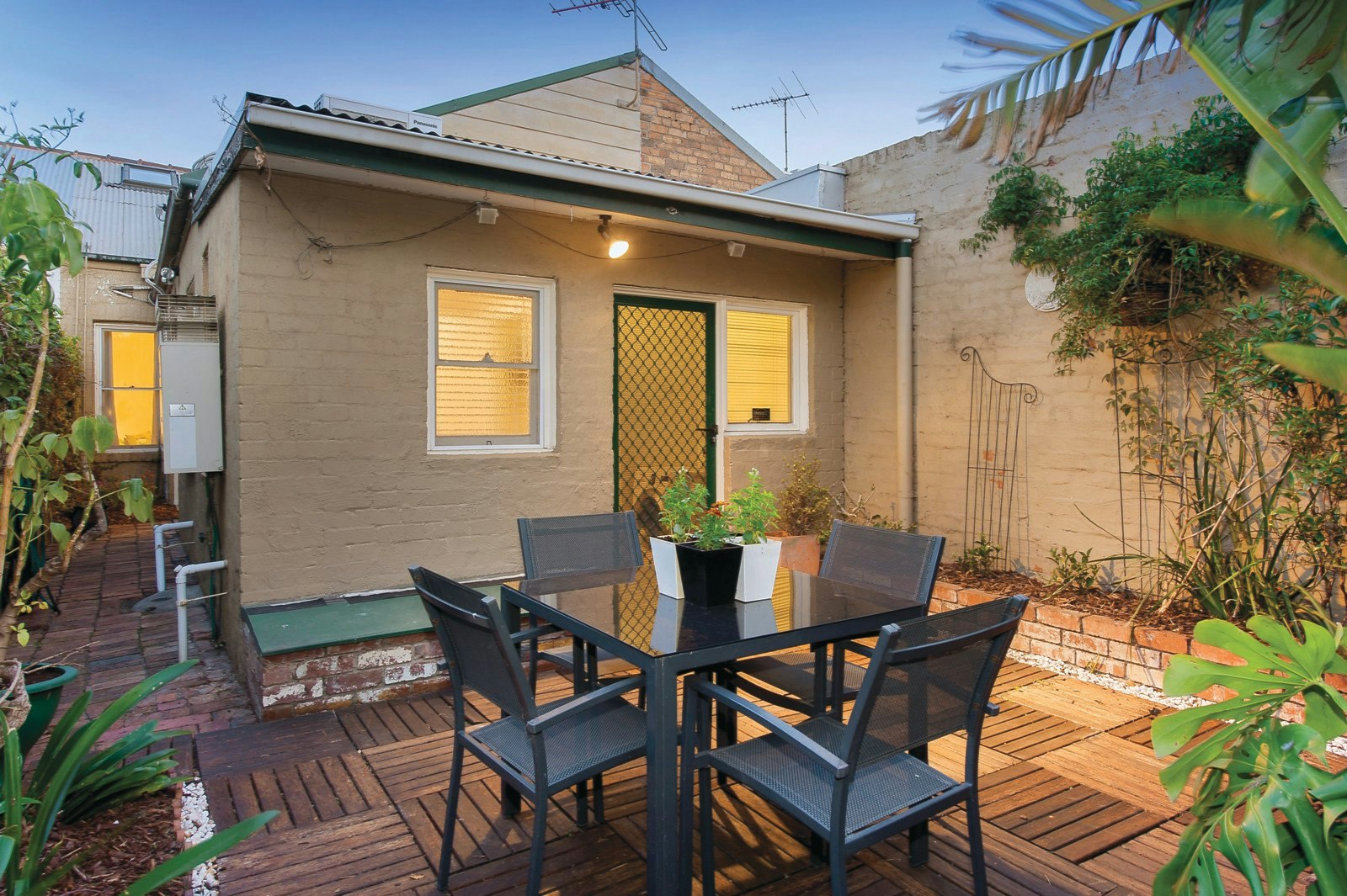 26 Mills Street, Albert Park, VIC