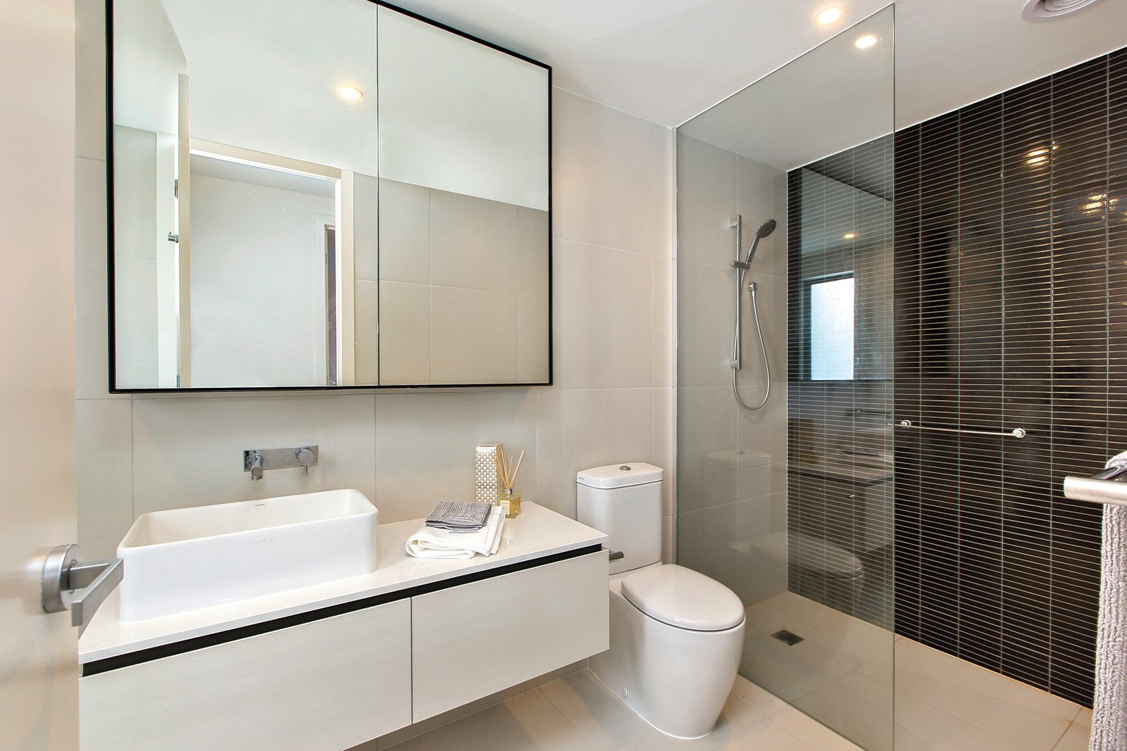 78 Ellsworth Crescent, Camberwell - Thumbnail 4