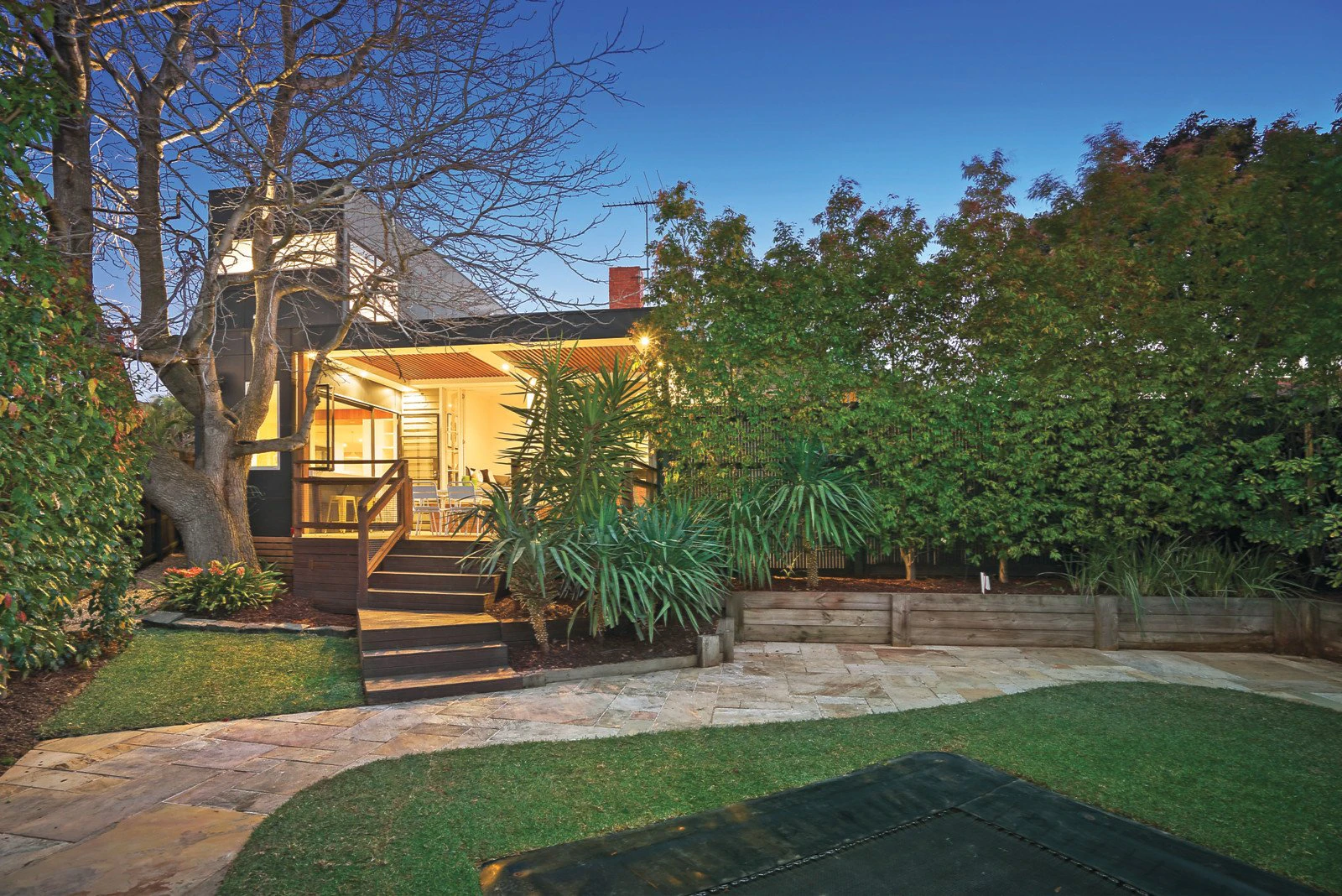 8 Lara Street, Malvern, VIC