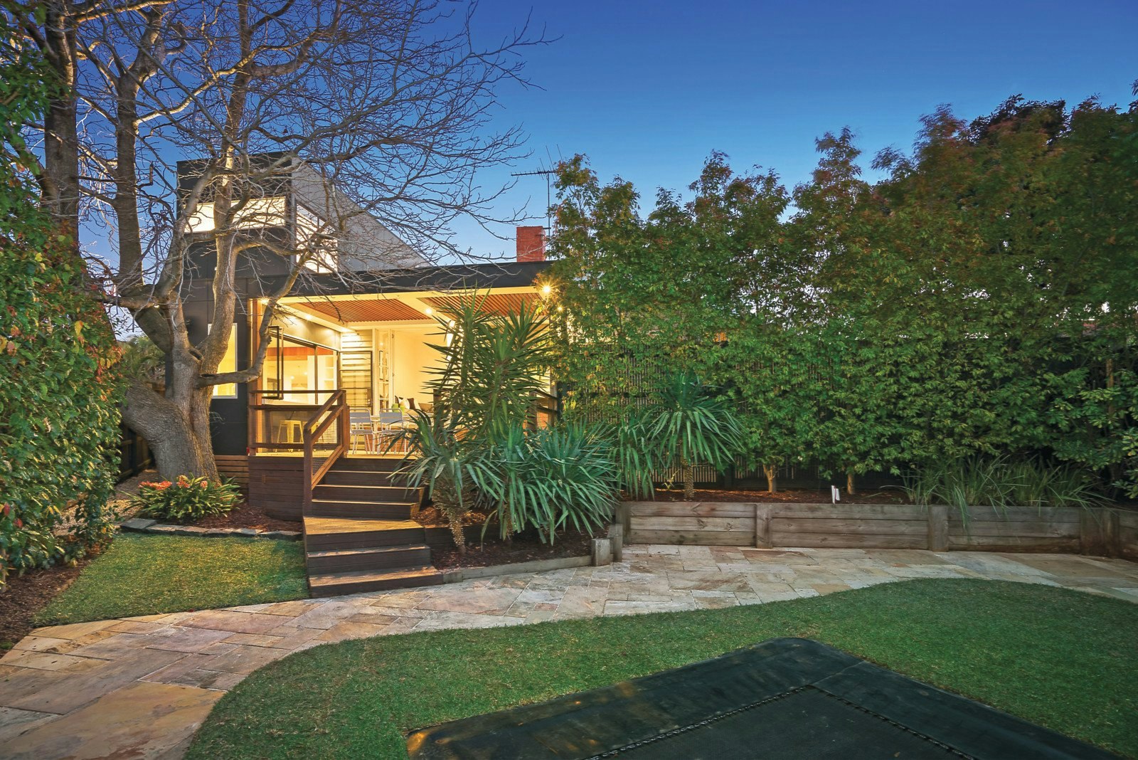 8 Lara Street, Malvern, VIC