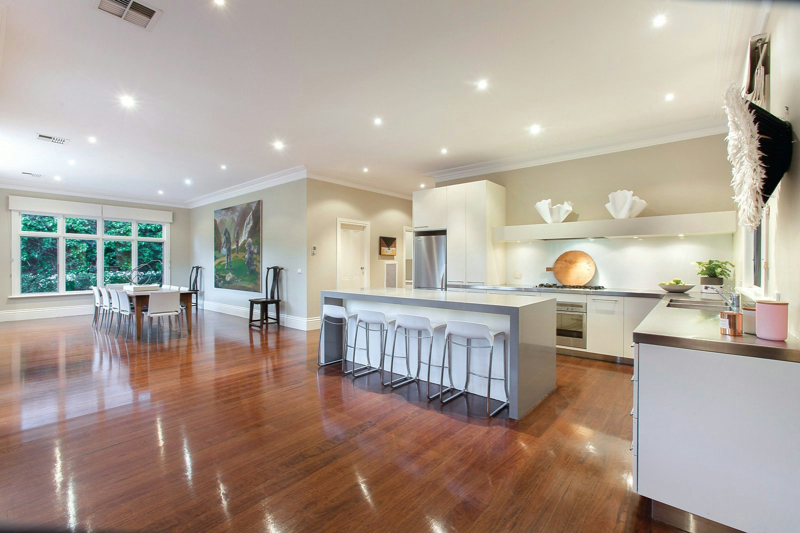 50 Glendearg Grove, Malvern, VIC