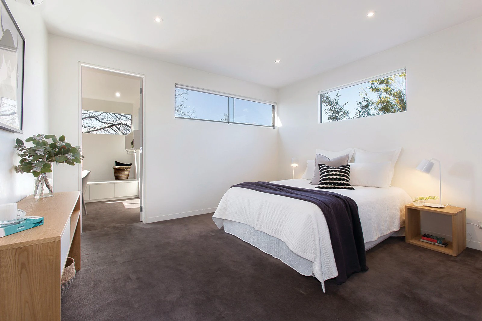8 Lara Street, Malvern, VIC