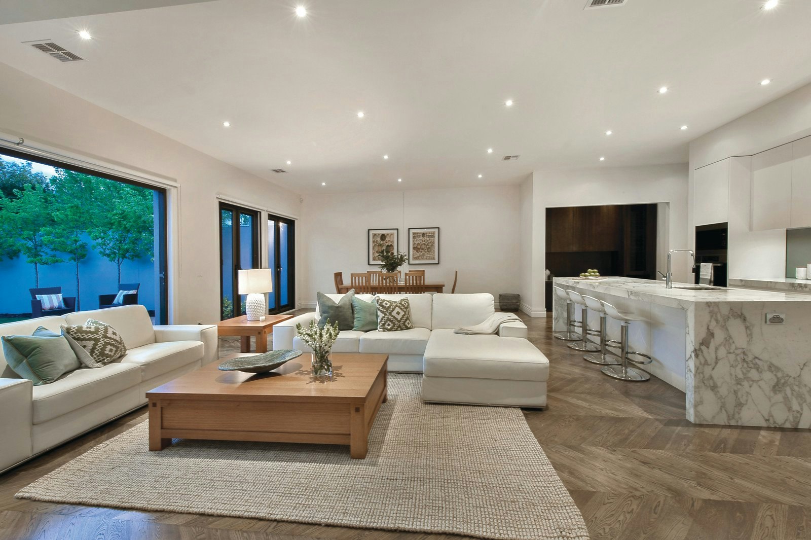 2D Paxton Street, Malvern East, VIC