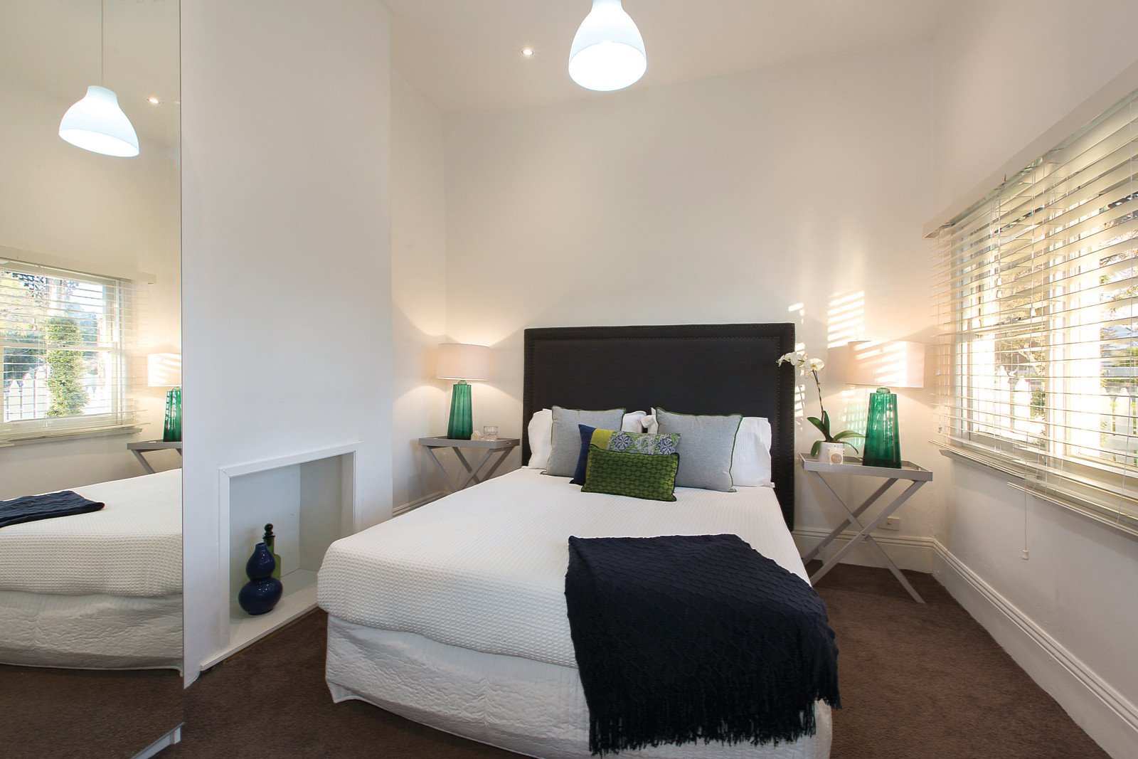 28 Mountain Street, South Melbourne - Thumbnail 2