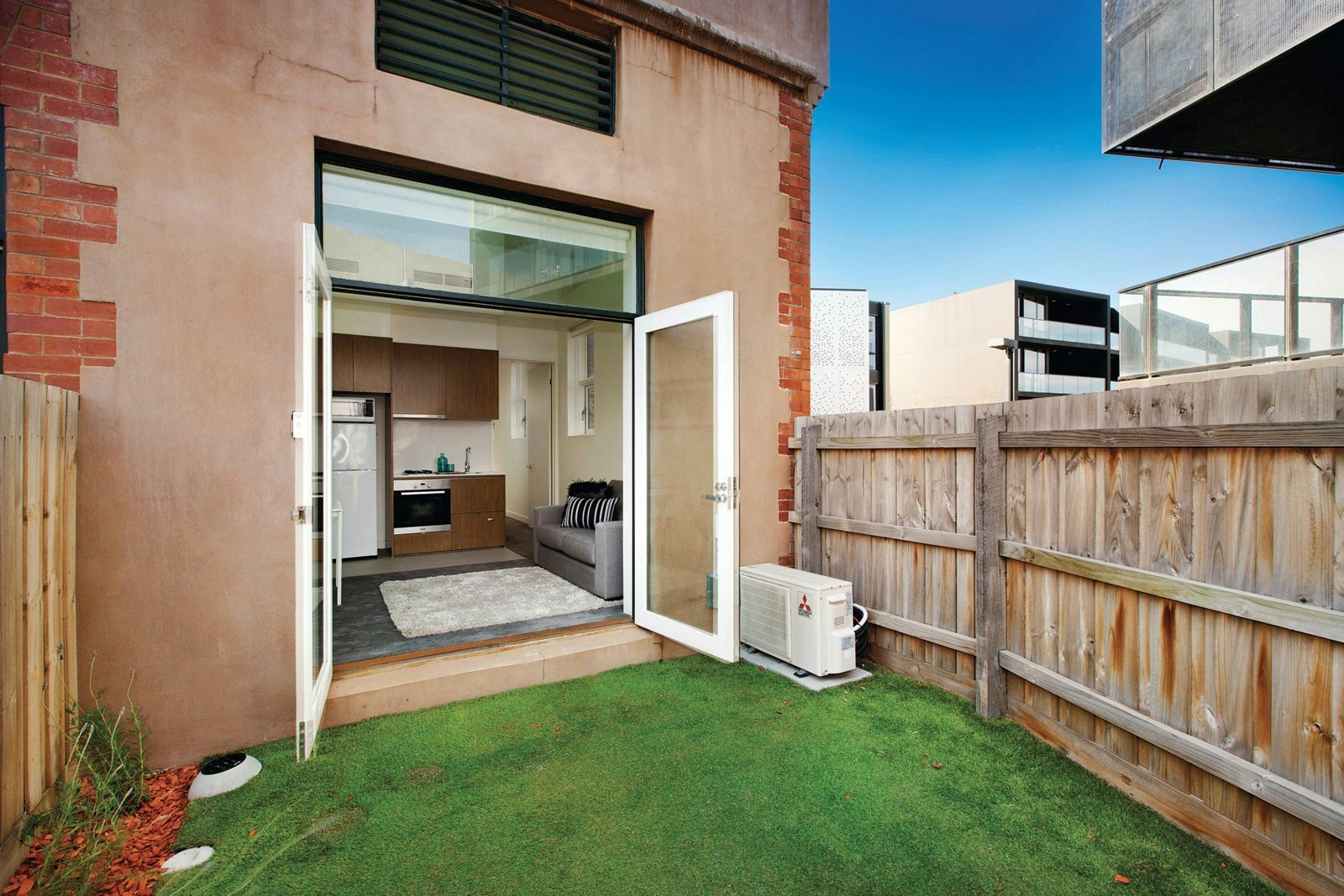 16A Stables Lane, South Yarra, VIC