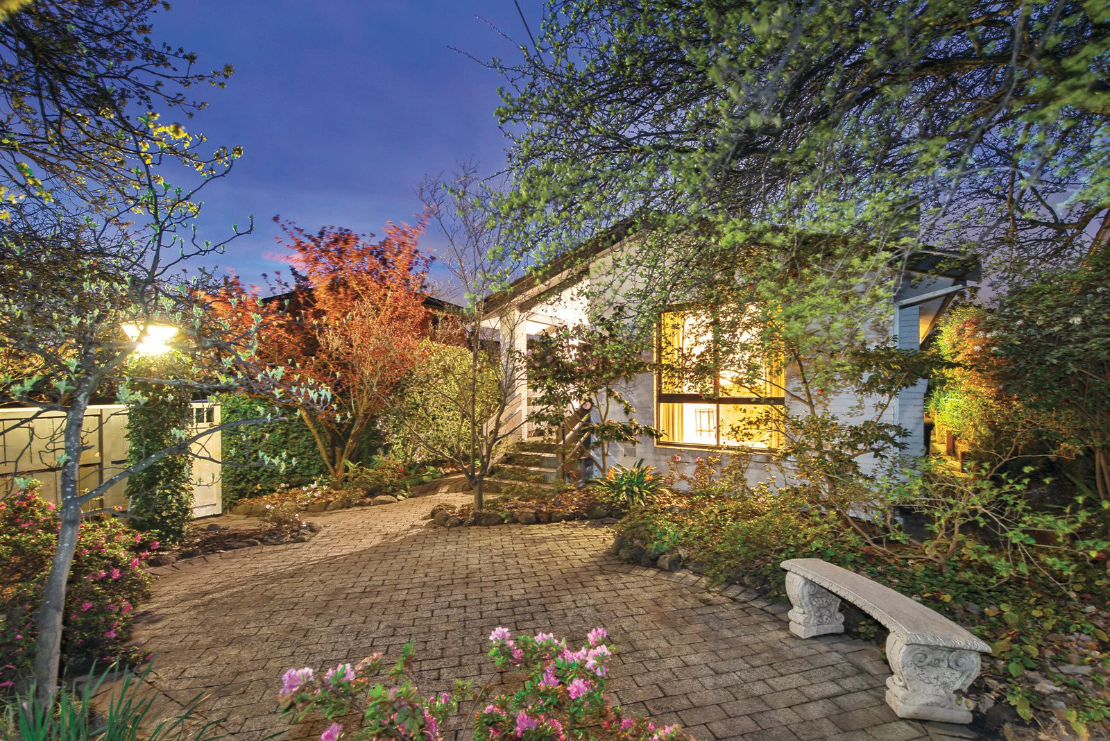 33 Albany Crescent, Surrey Hills, VIC