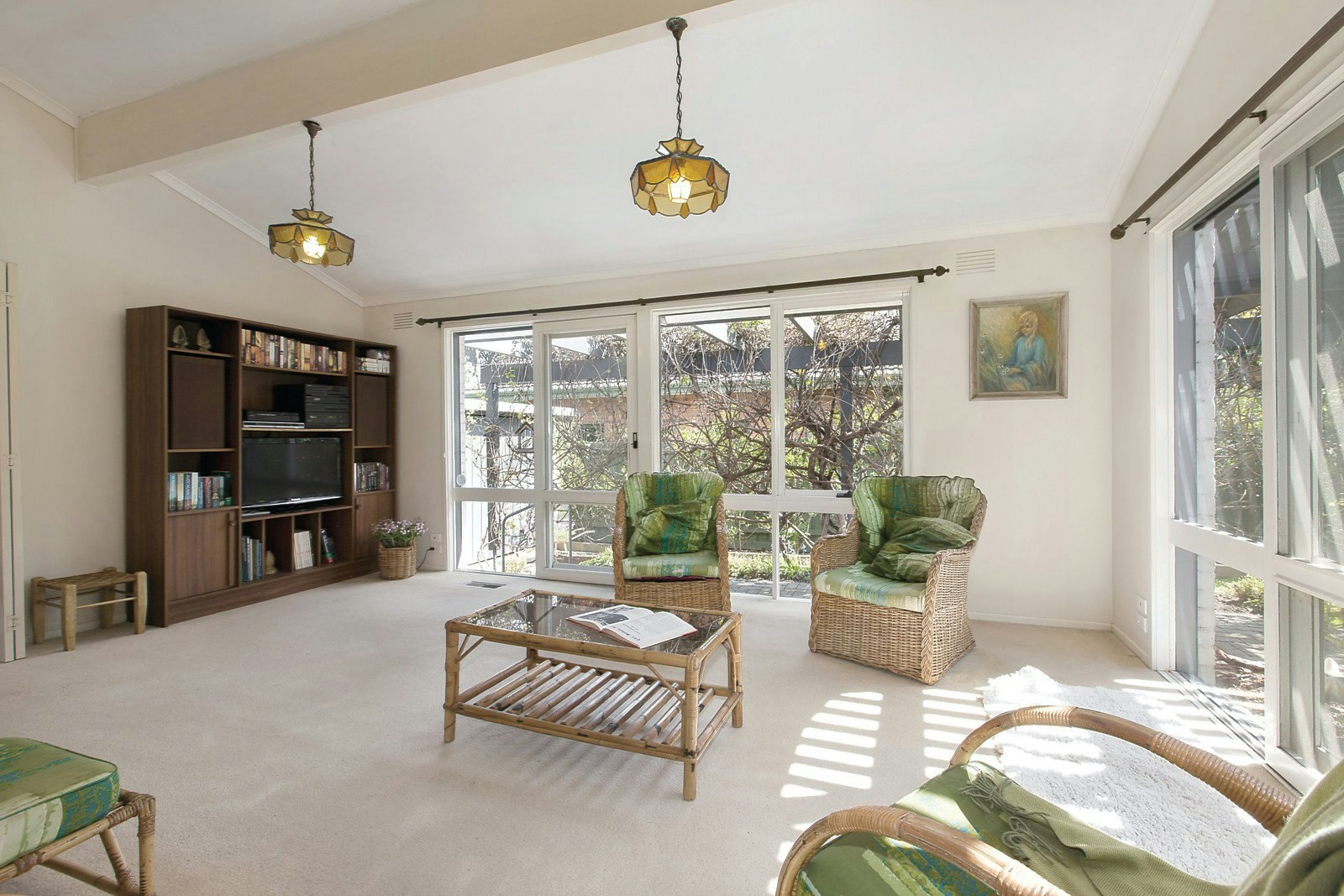 33 Albany Crescent, Surrey Hills, VIC