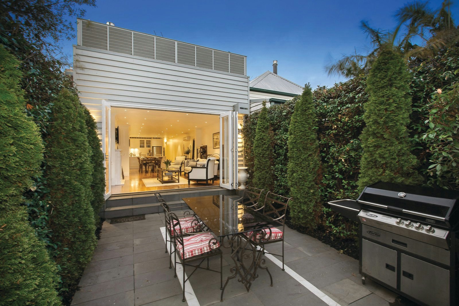 87 St Vincent Street, Albert Park, VIC