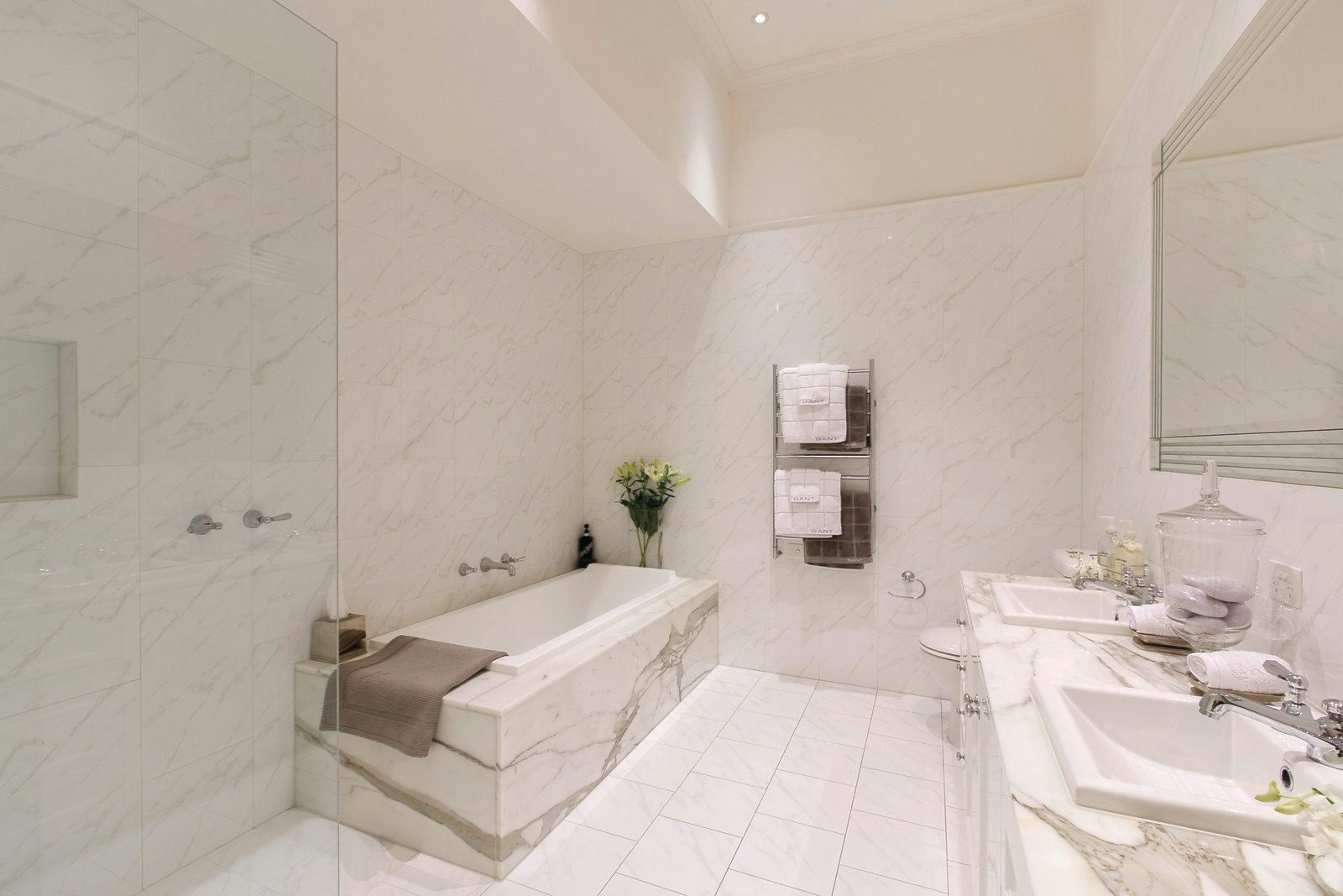 87 St Vincent Street, Albert Park, VIC