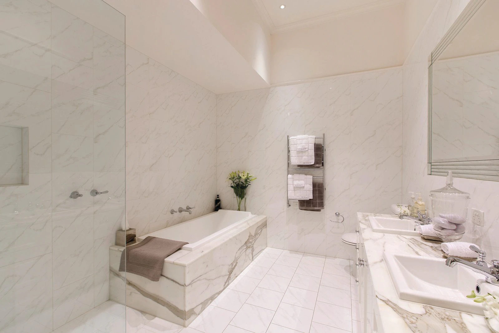 87 St Vincent Street, Albert Park, VIC
