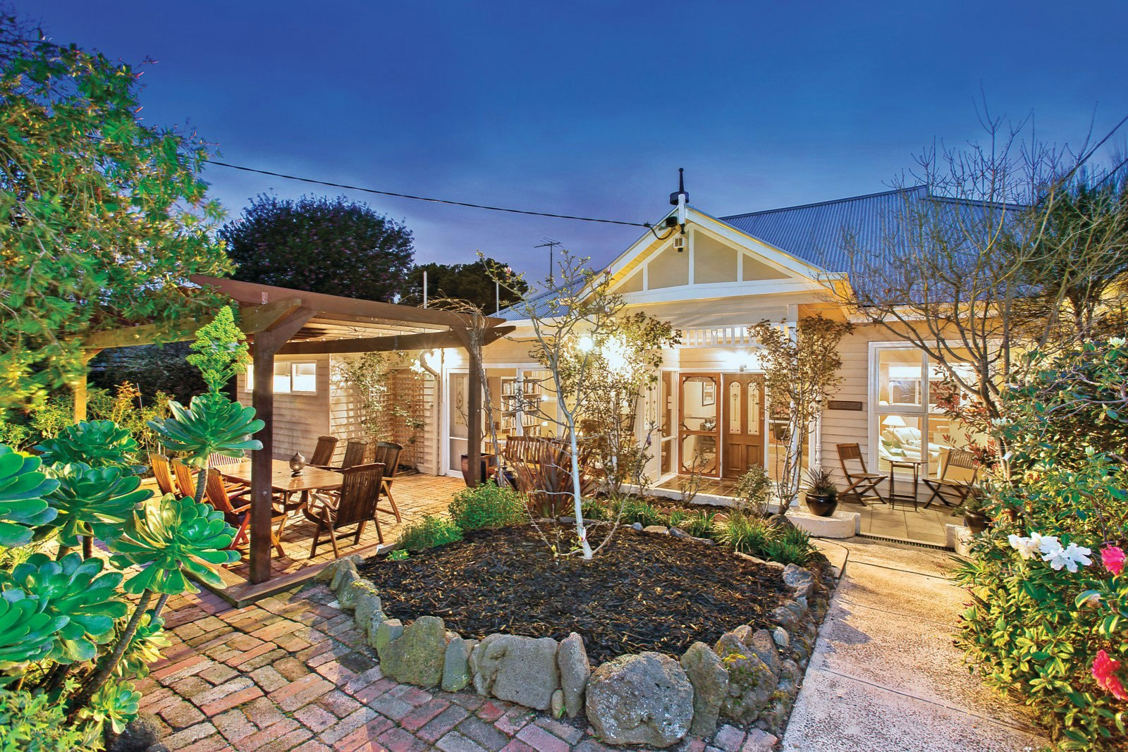 12 Chester Street, Surrey Hills, VIC