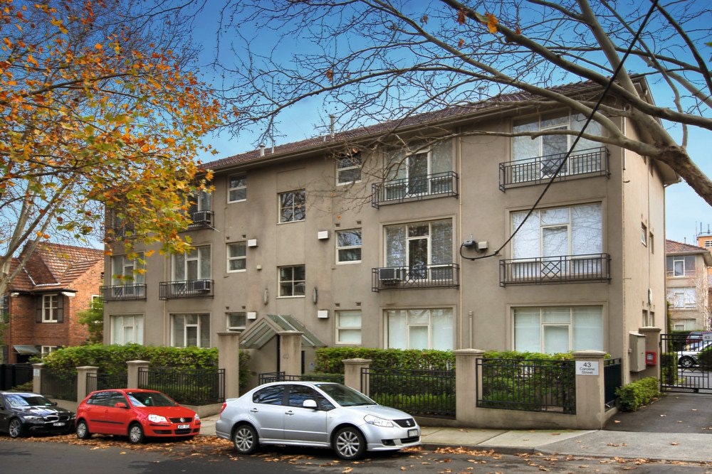 2/43 Caroline Street, South Yarra, VIC