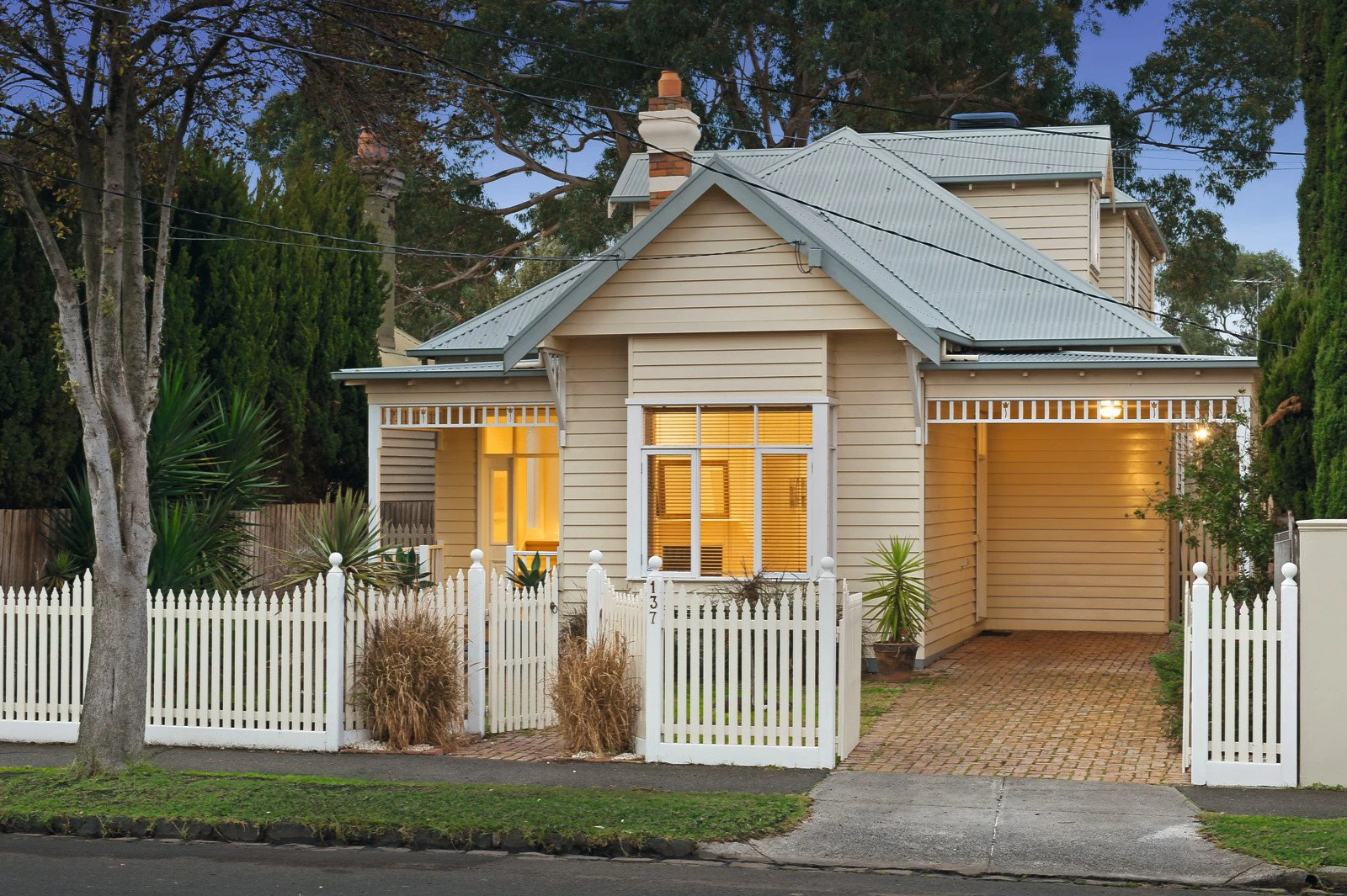 137 Head Street, Brighton, VIC
