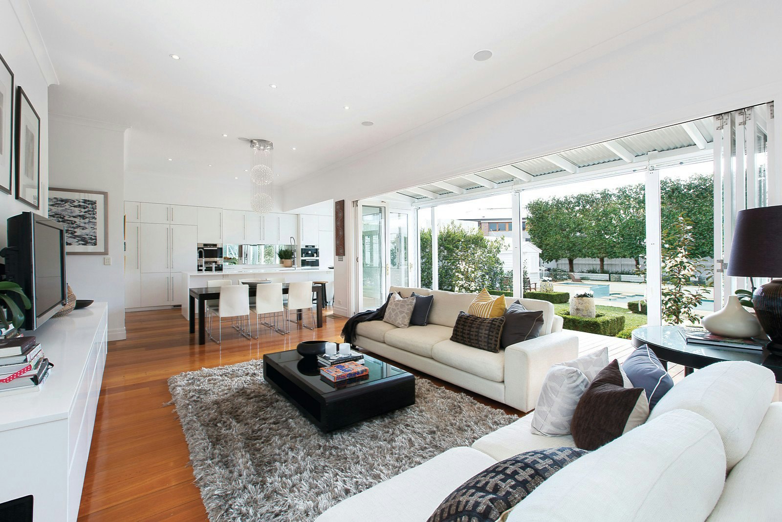 8 Elm Grove, Brighton, VIC