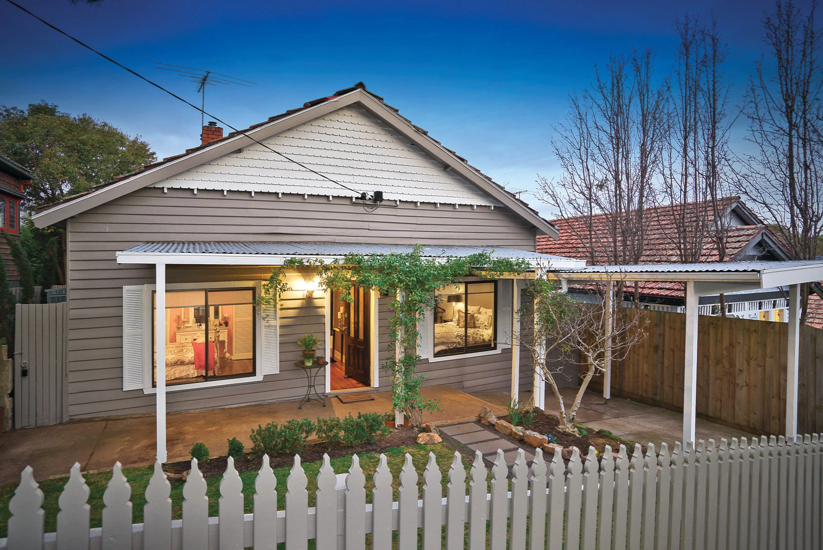15 Anderson Street, Surrey Hills, VIC