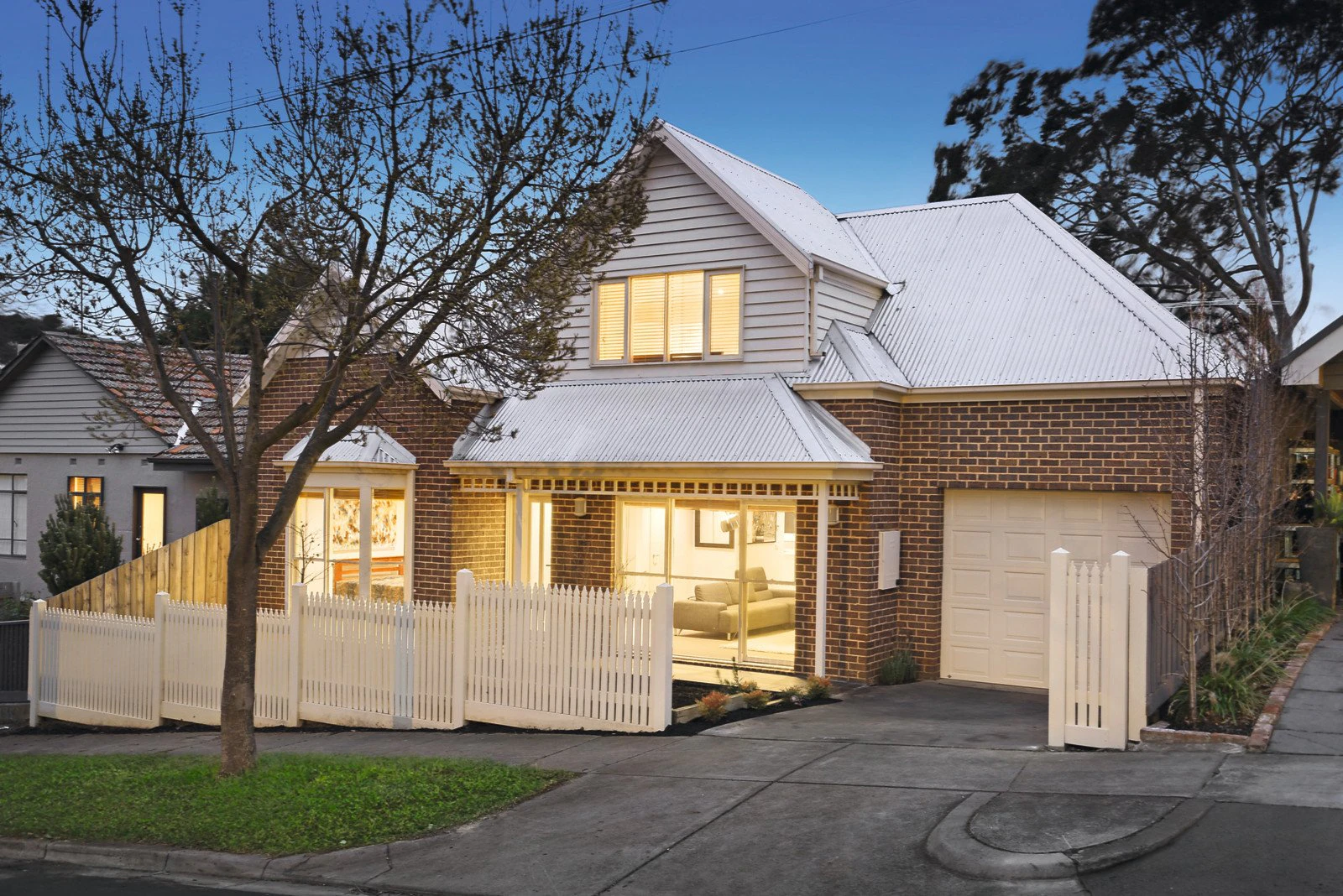 27 Catalina Avenue, Ashburton, VIC
