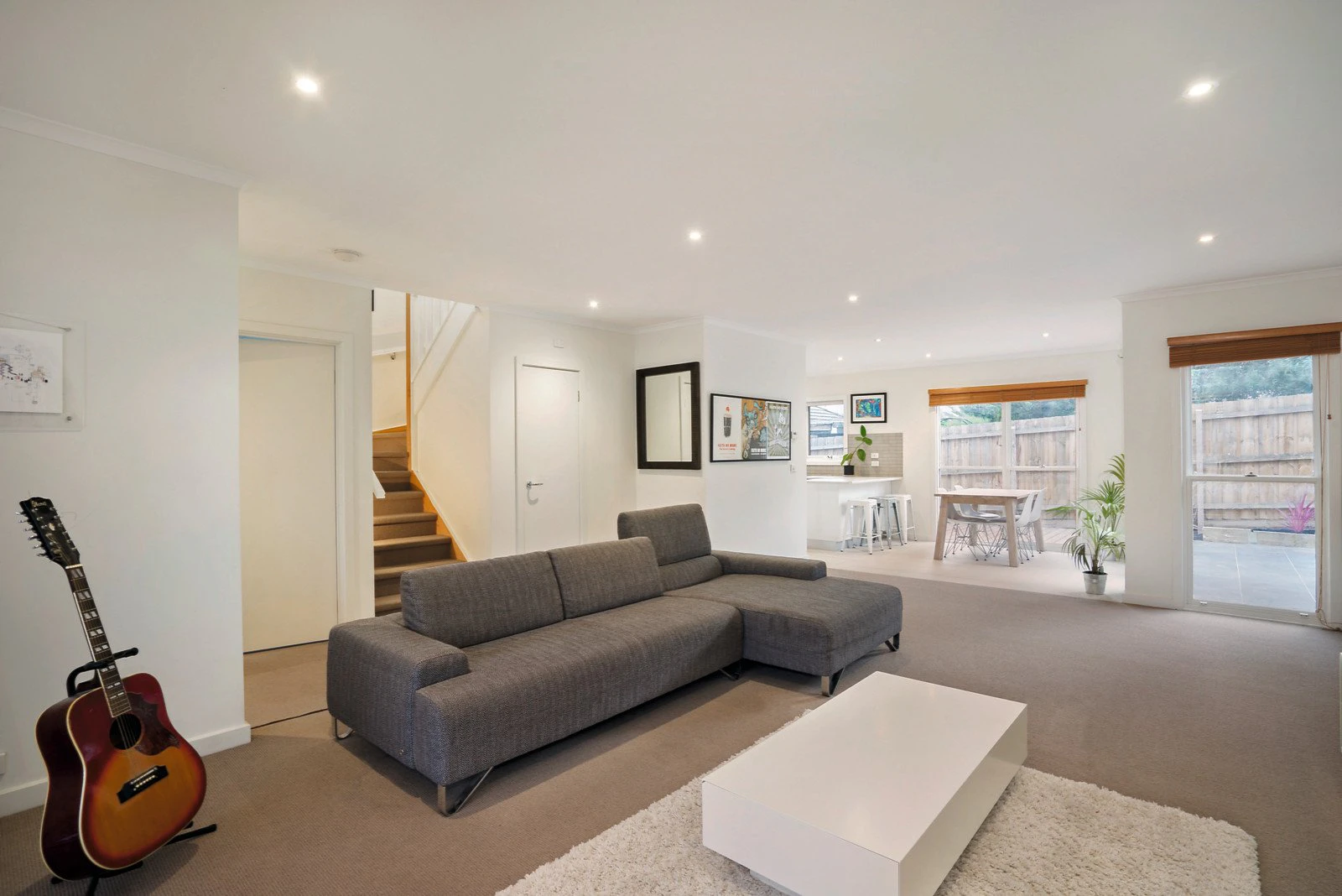 27 Catalina Avenue, Ashburton, VIC