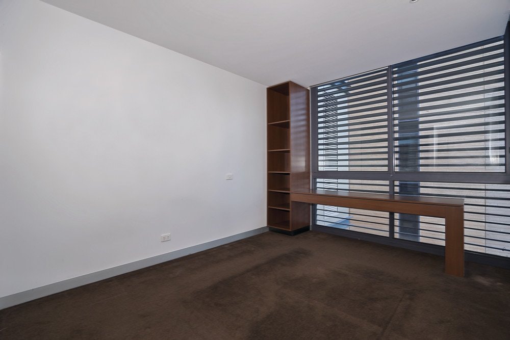 915/555 Flinders Street, Melbourne, VIC