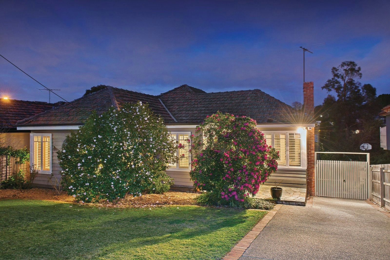 7 Spruzen Avenue, Kew East, VIC