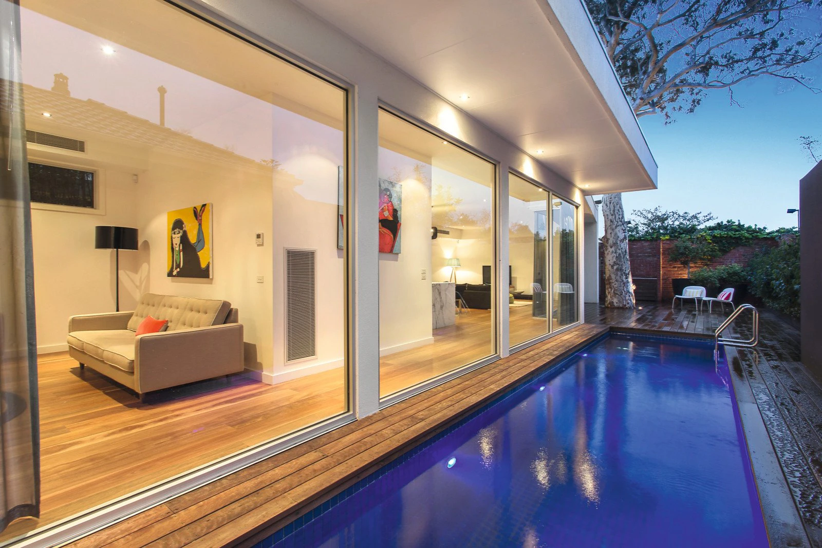 2 Laburnum Court, Brighton, VIC