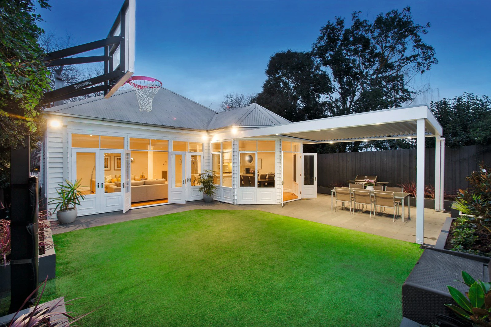 9 Sir Garnet Road, Surrey Hills, VIC