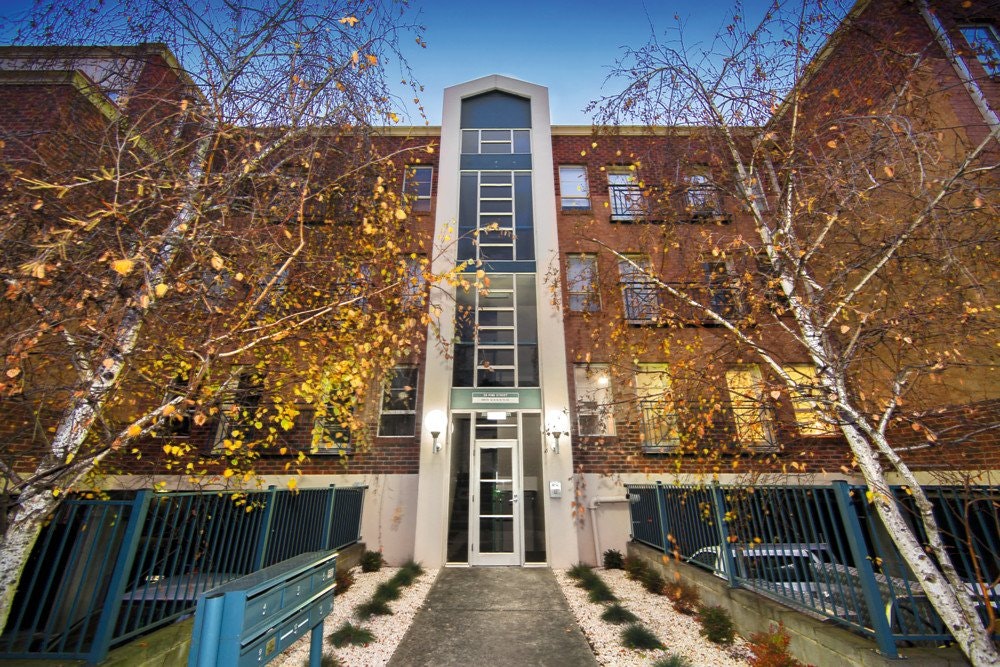 4/28 Pine Street, Hawthorn, VIC