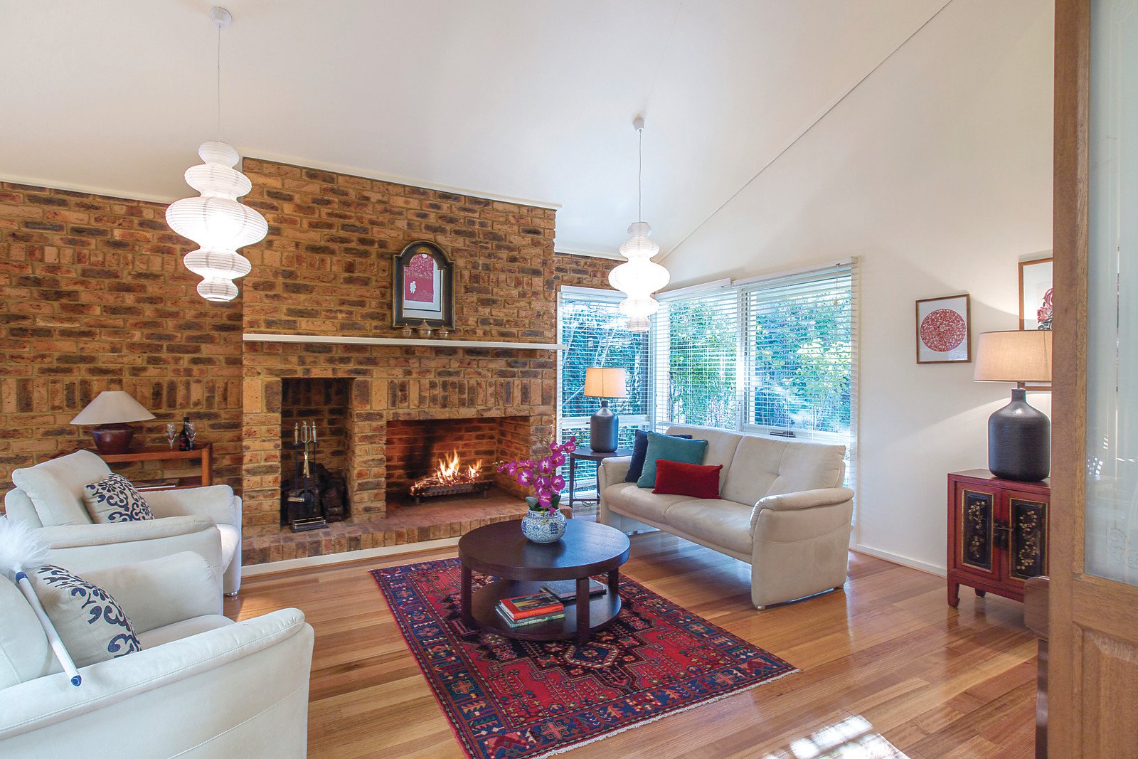 24 Martin Road, Glen Iris - Thumbnail 2