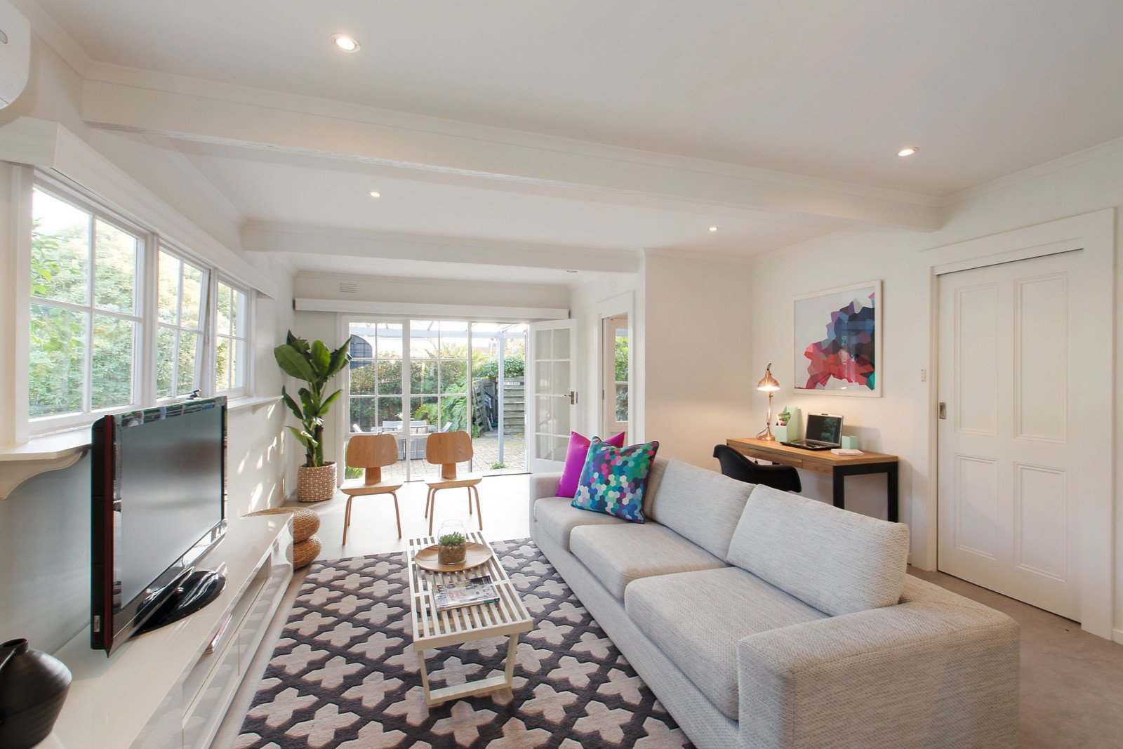 5 Warriston Street, Brighton - Thumbnail 2