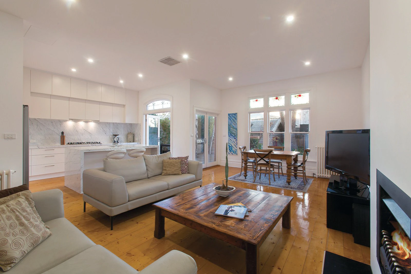 100 Kerferd Road, Albert Park, VIC