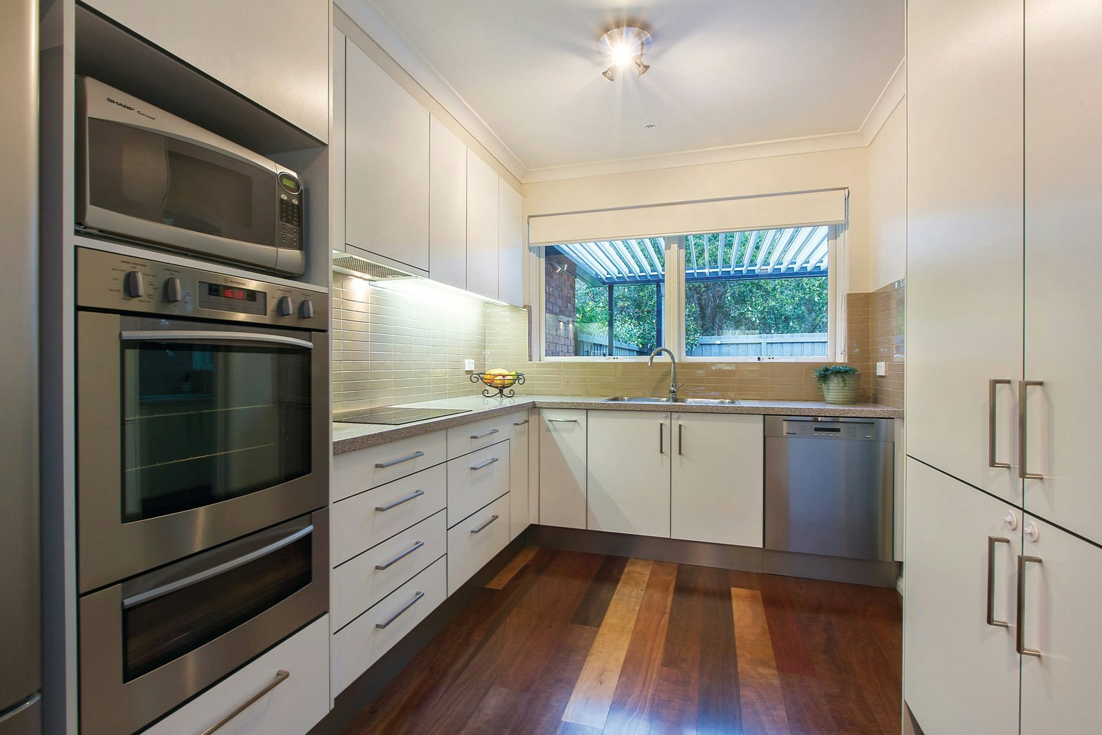 3/111 Normanby Road, Kew, VIC