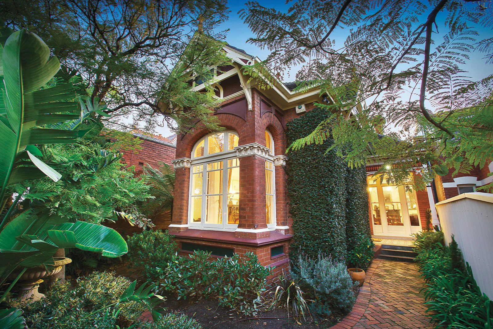100 Kerferd Road, Albert Park, VIC