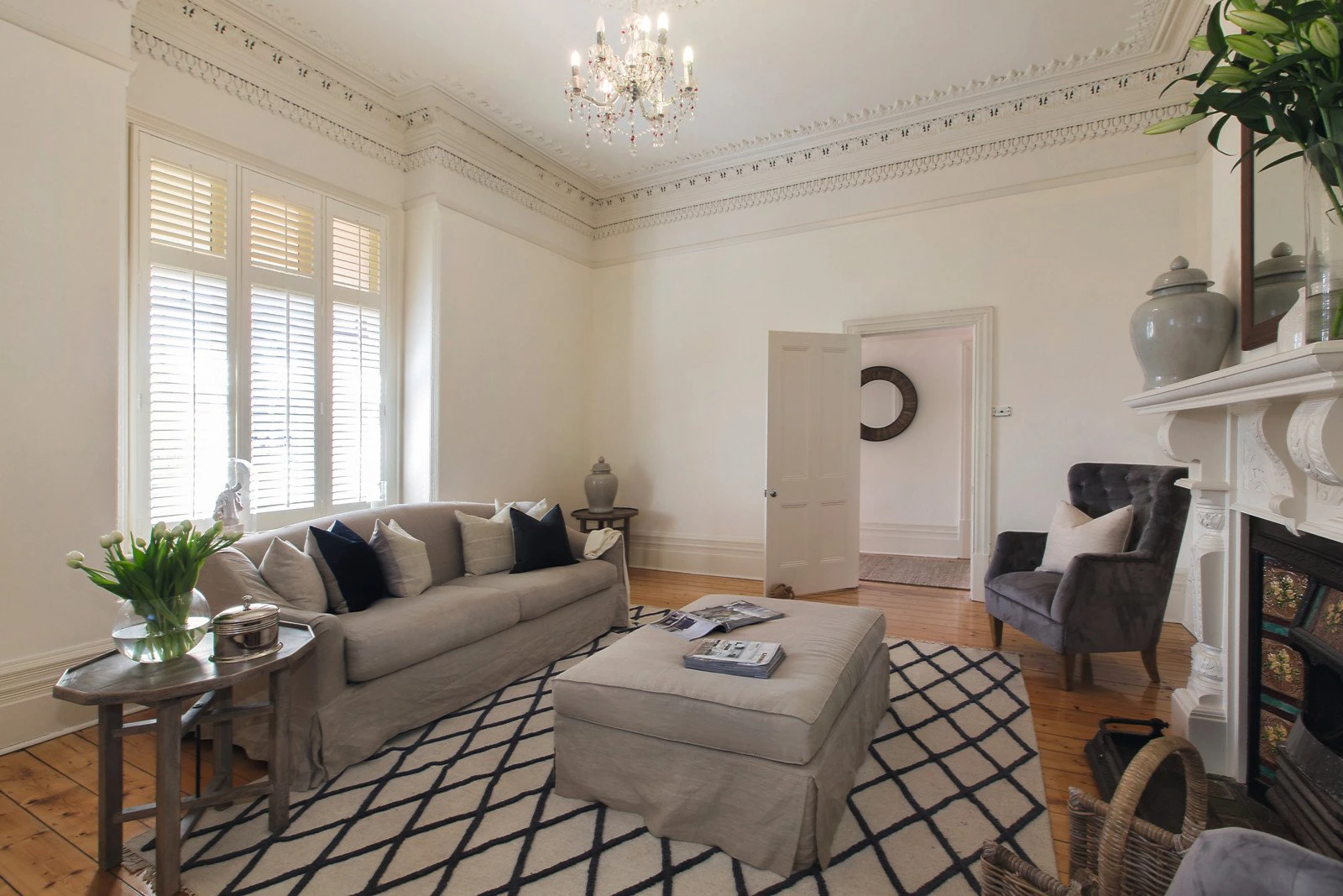 2 Valentine Grove, Armadale, VIC