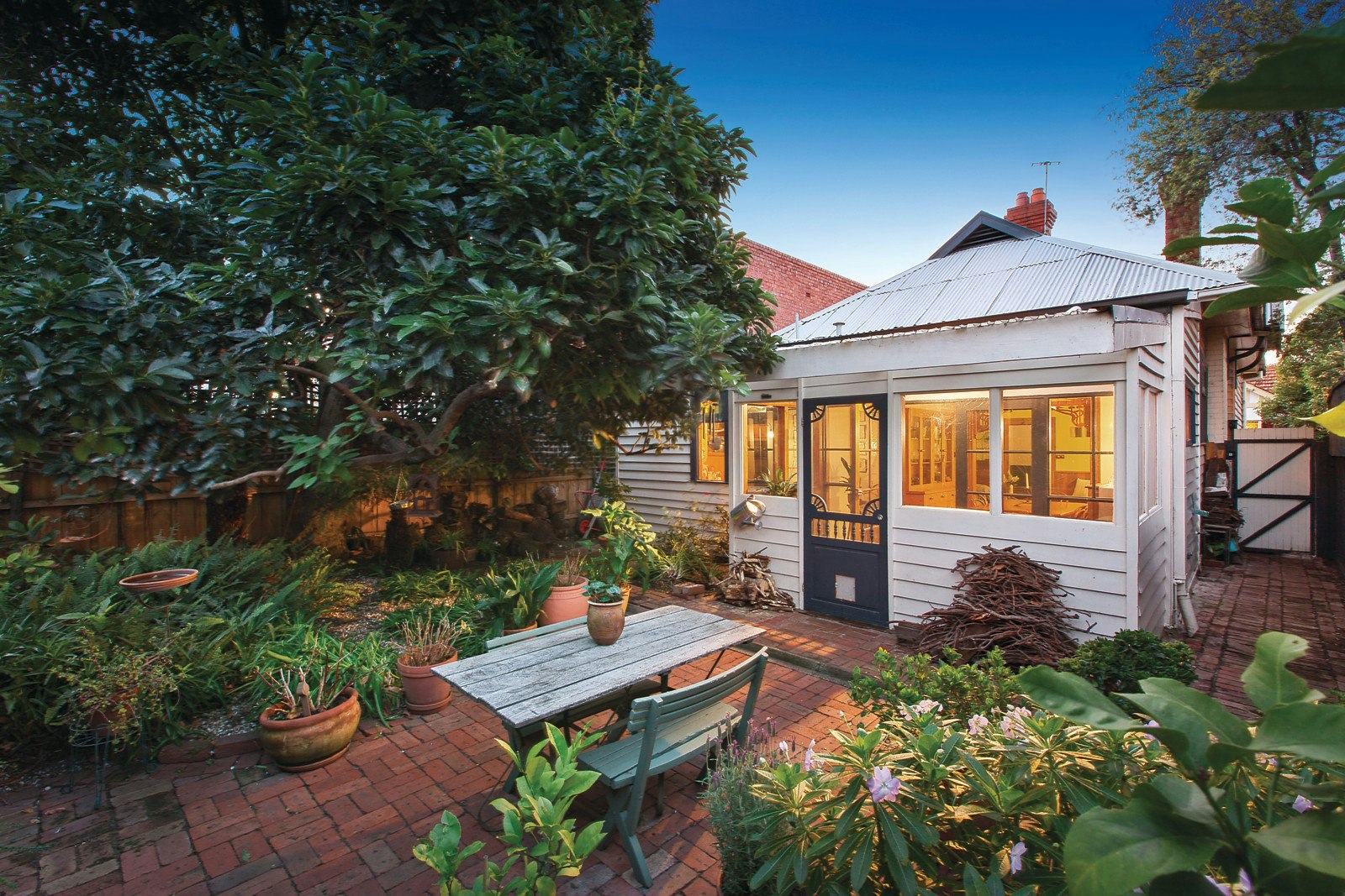 6 Robinson Street, Prahran, VIC