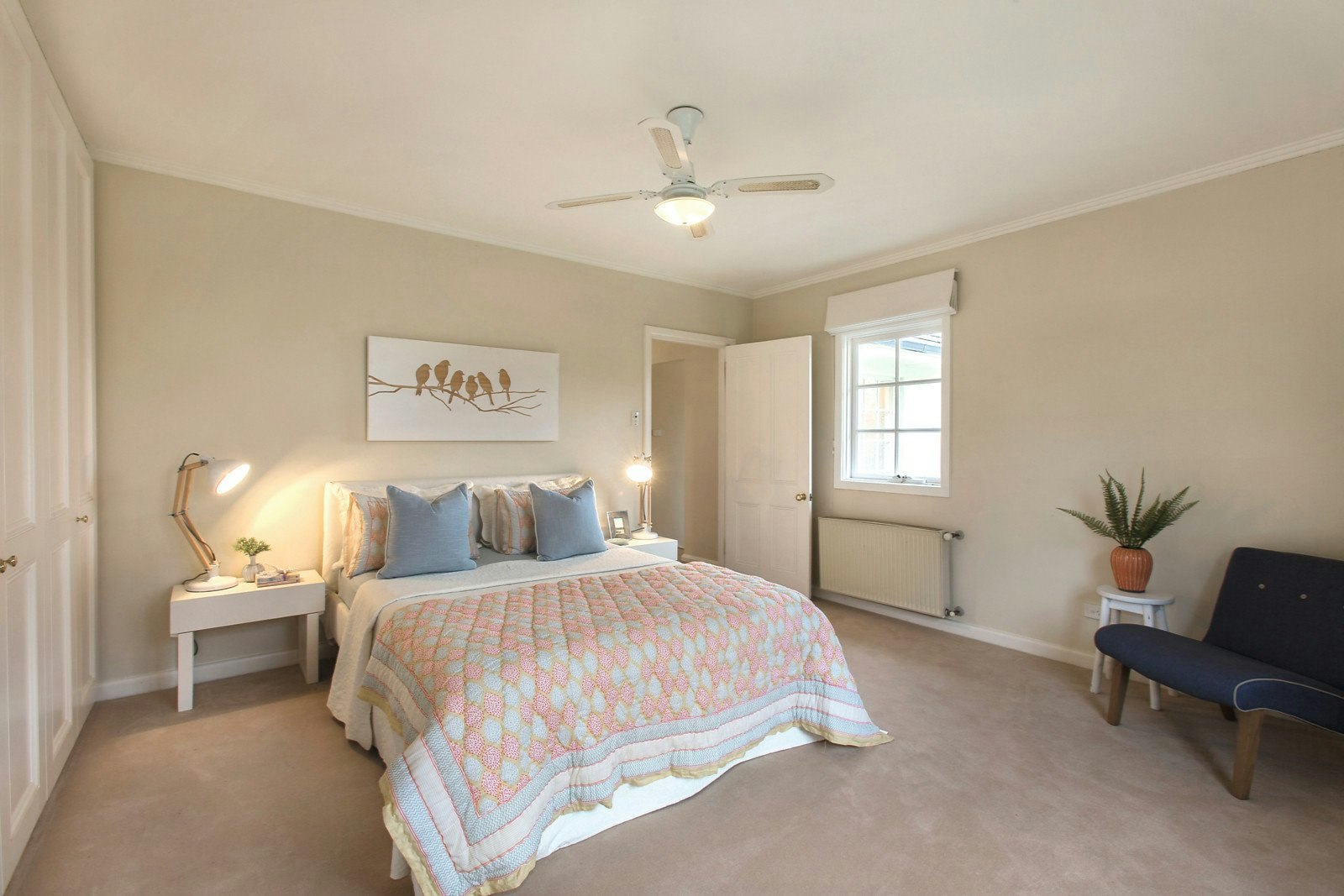 6 Lewes Drive, Malvern East, VIC