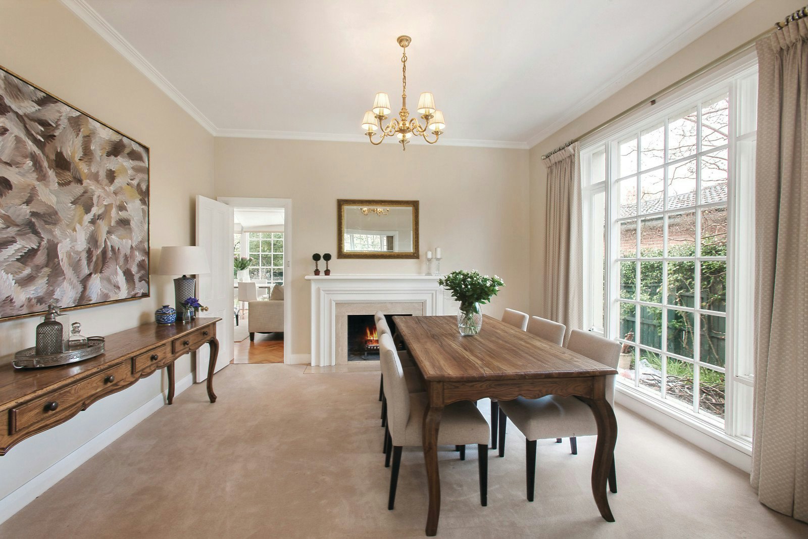 6 Lewes Drive, Malvern East, VIC