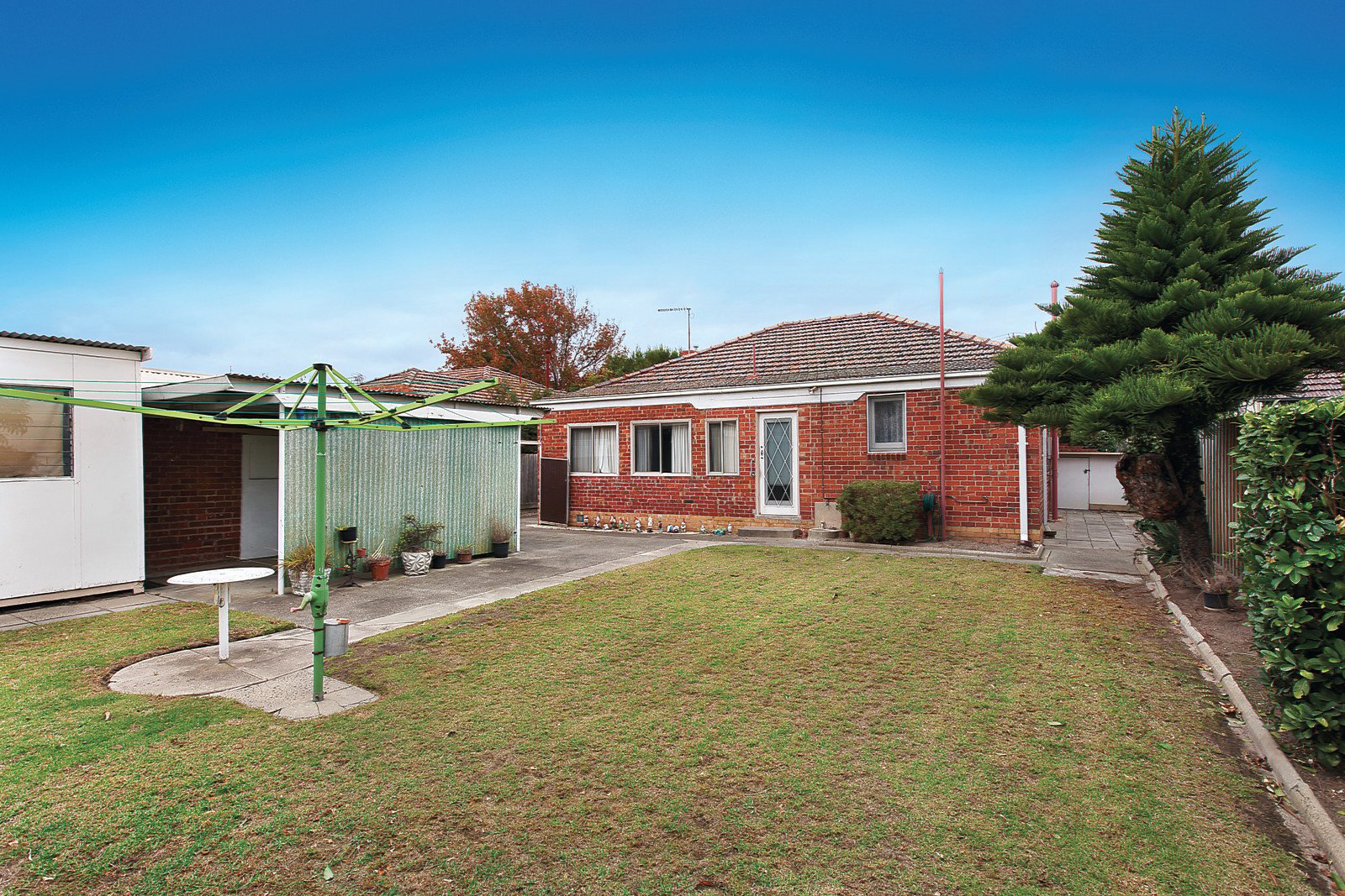 1 Bevis Street, Bentleigh East - Thumbnail 2