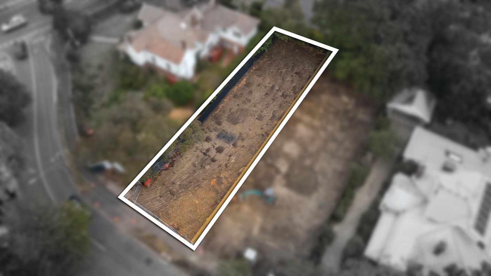 1 Mangarra Road, Canterbury, VIC