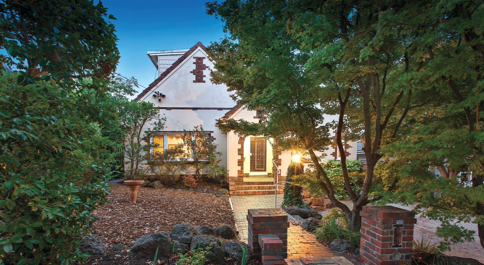 9 Lansell Crescent, Camberwell, VIC