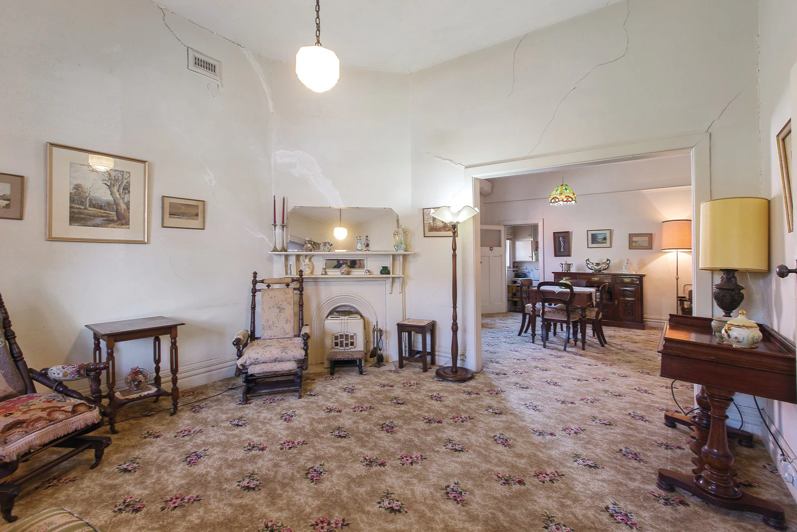 19 Clarence Street, Malvern East, VIC
