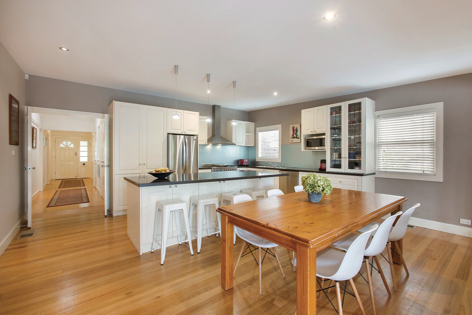 27 Milverton Street, Camberwell - Thumbnail 3