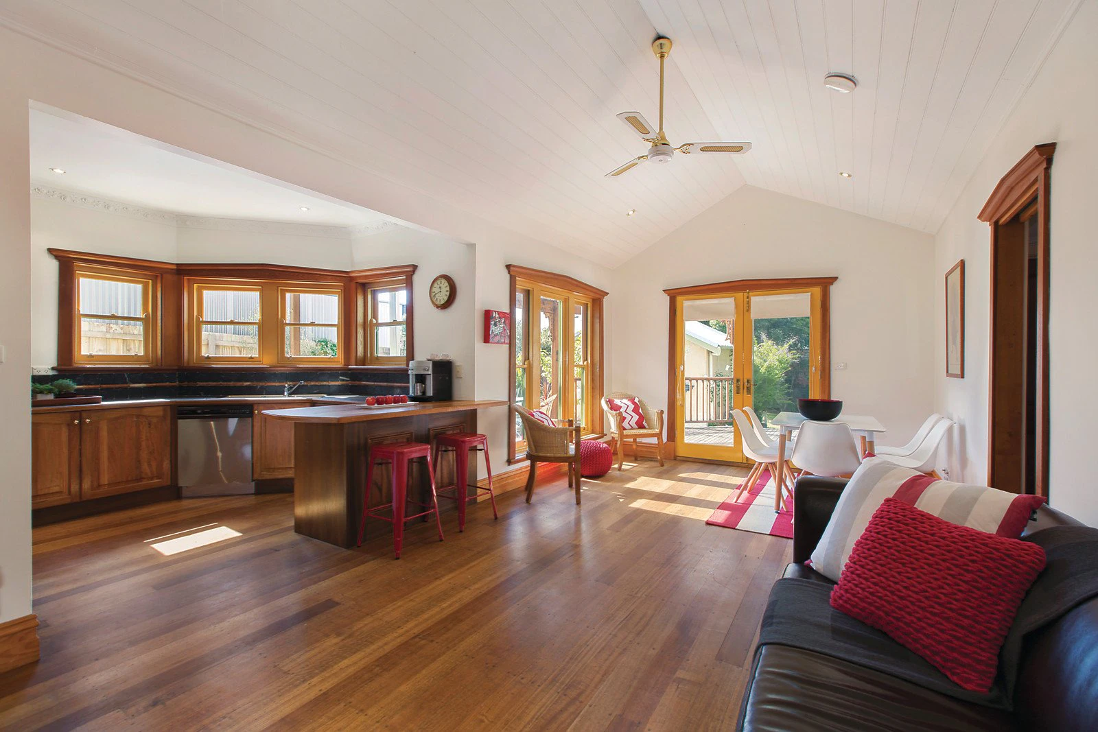 182 Wattle Valley Road, Camberwell, VIC