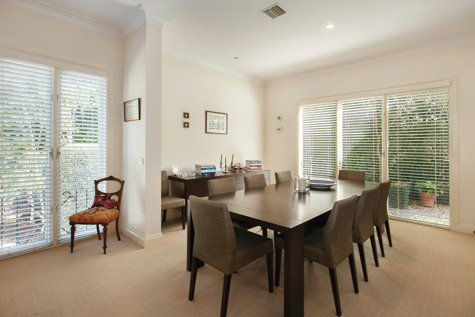 5 Merriwee Crescent, Toorak, VIC