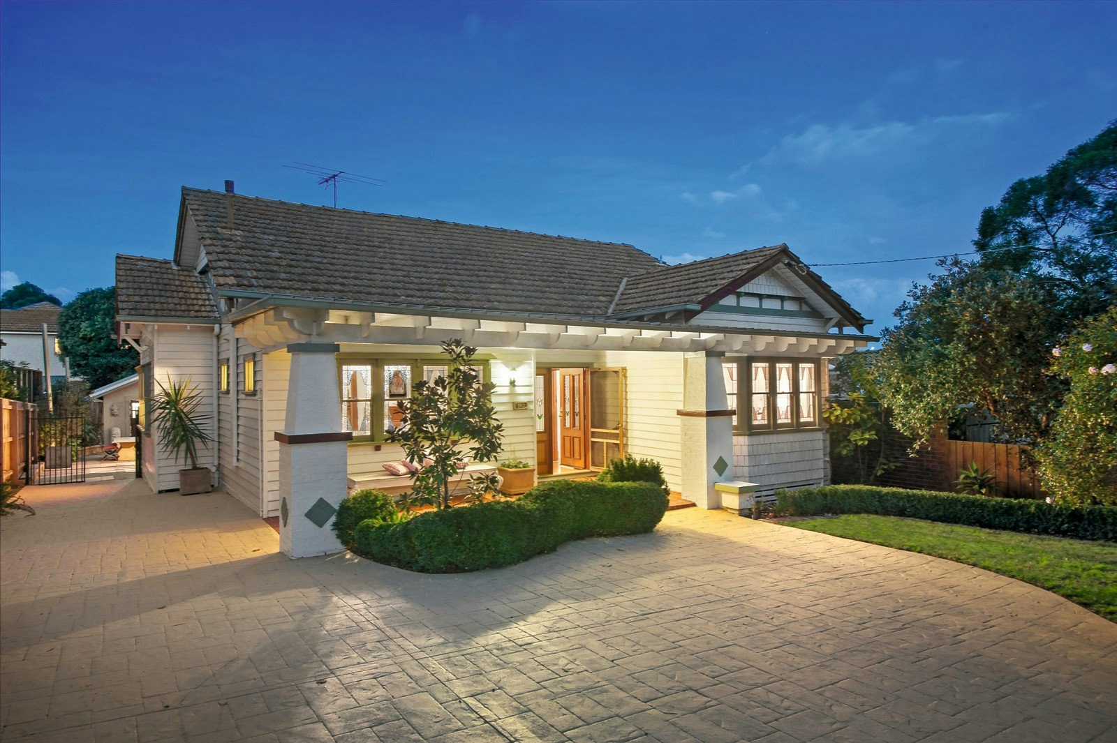 182 Wattle Valley Road, Camberwell, VIC